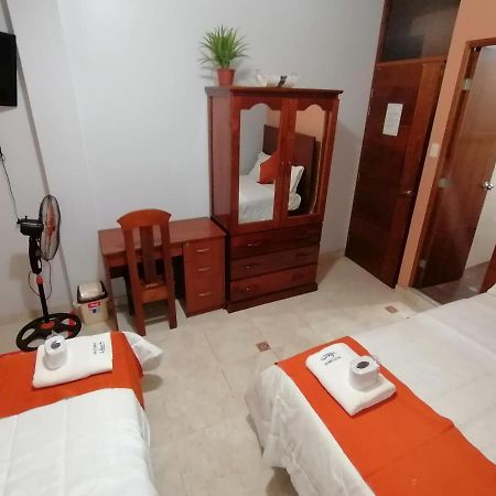 Victtorios Hotel Satipo Екстер'єр фото