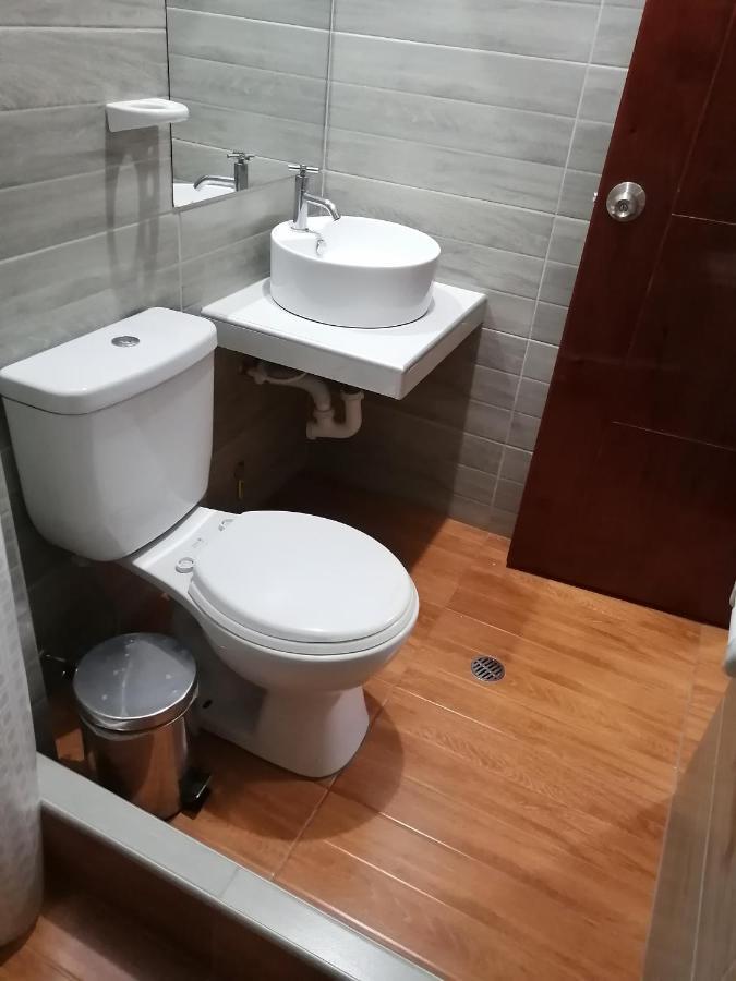 Victtorios Hotel Satipo Екстер'єр фото