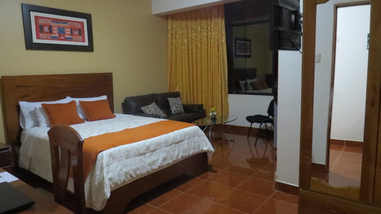 Victtorios Hotel Satipo Екстер'єр фото