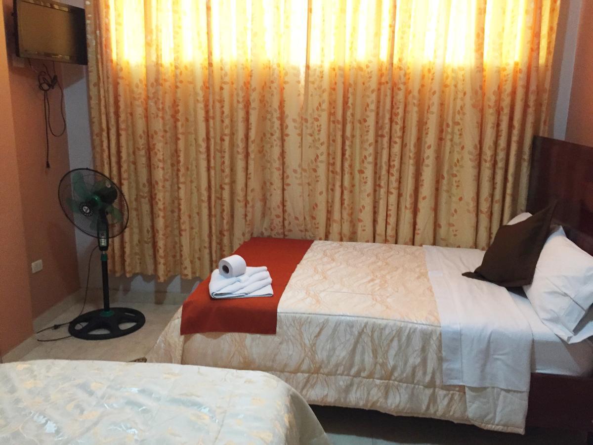 Victtorios Hotel Satipo Екстер'єр фото