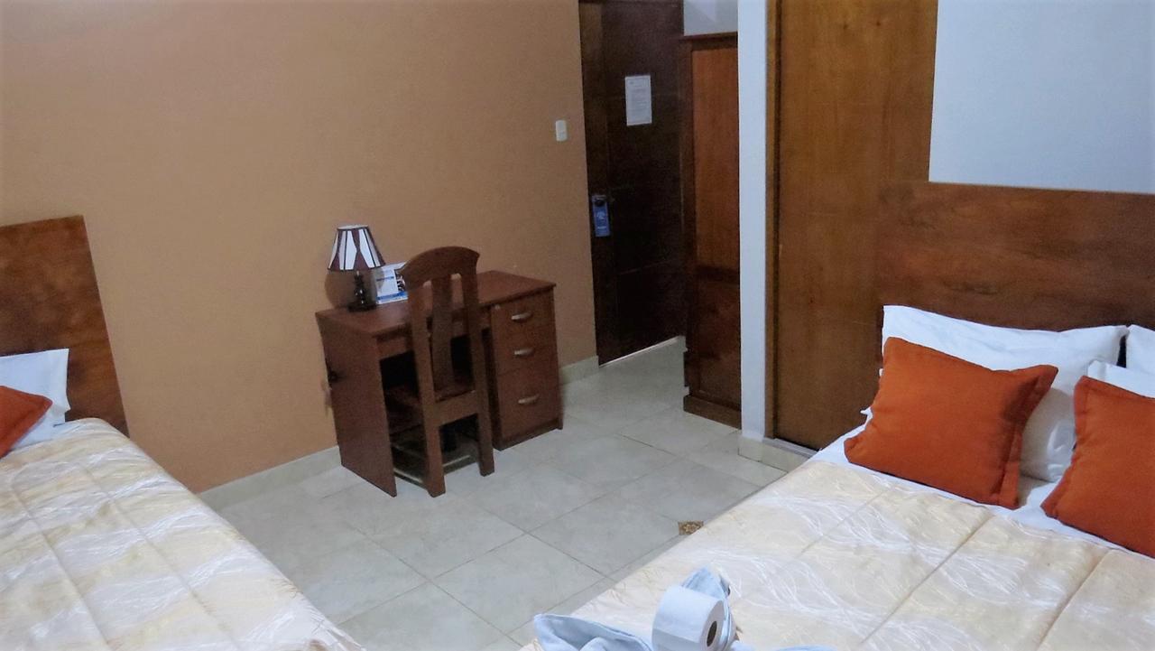 Victtorios Hotel Satipo Екстер'єр фото