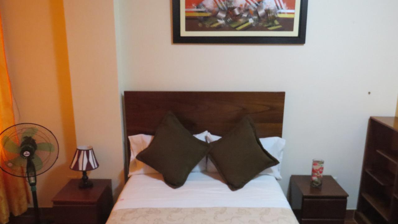 Victtorios Hotel Satipo Екстер'єр фото