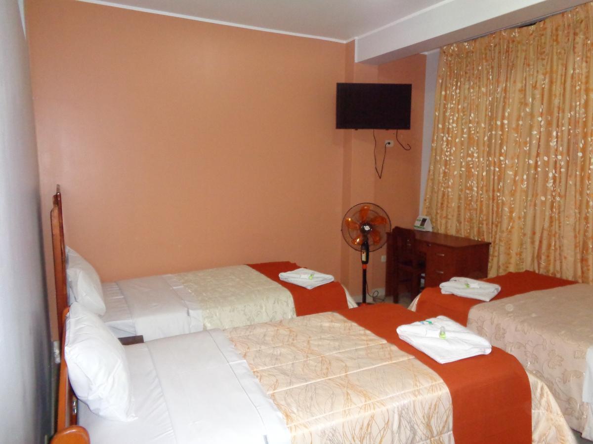 Victtorios Hotel Satipo Екстер'єр фото